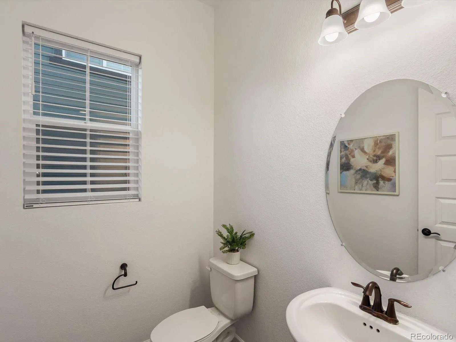 3044 Bivouac Point Castle Rock CO 80108 | MLS #REC2117654 04162026160744 1600 16
