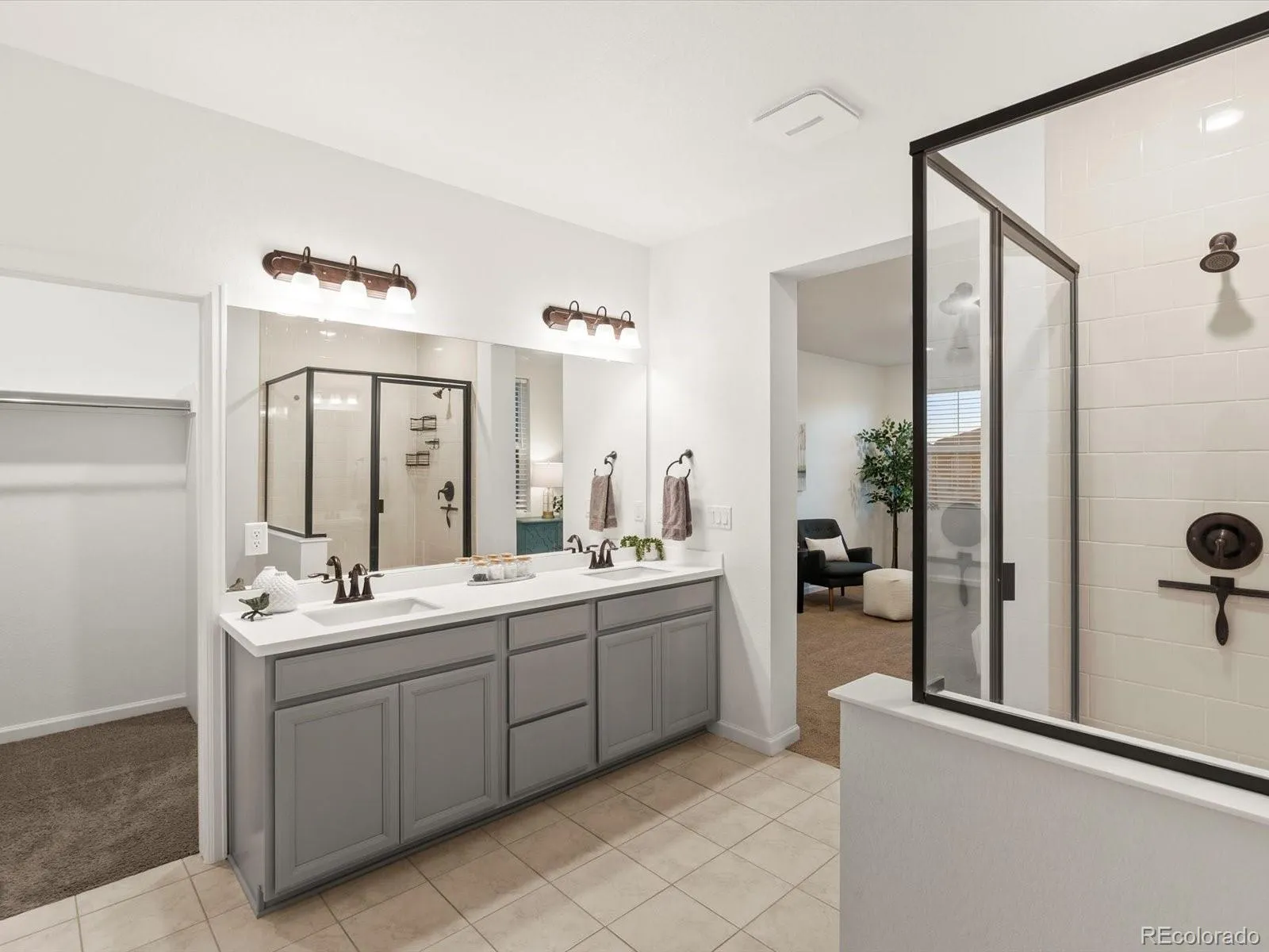 3044 Bivouac Point Castle Rock CO 80108 | MLS #REC2117654 04162026160744 1600 22