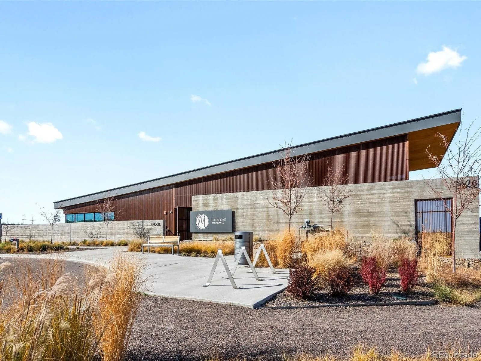 3044 Bivouac Point Castle Rock CO 80108 | MLS #REC2117654 04162026160744 1600 37