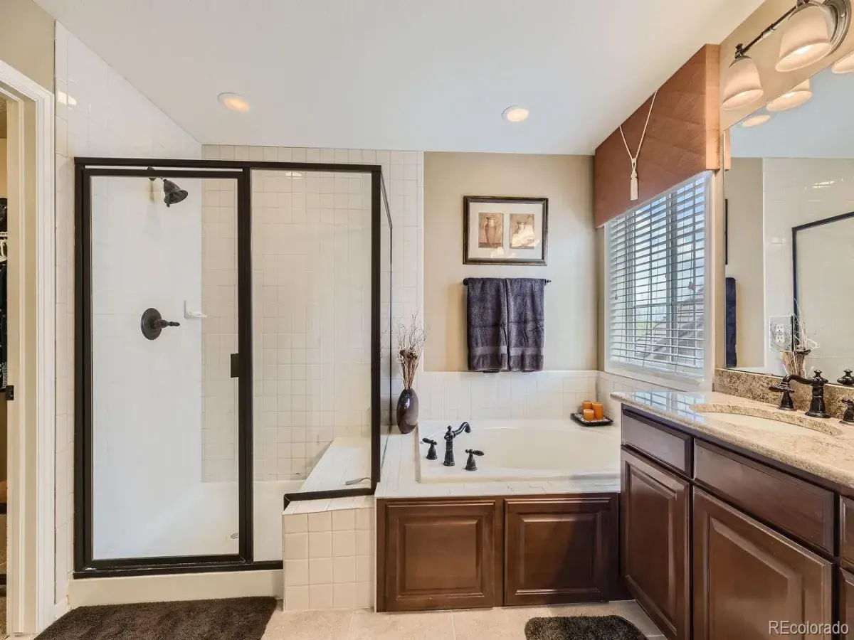 10776 Hillsboro Circle Parker CO 80134 MLS #REC2117984 03102025122102 1200 19