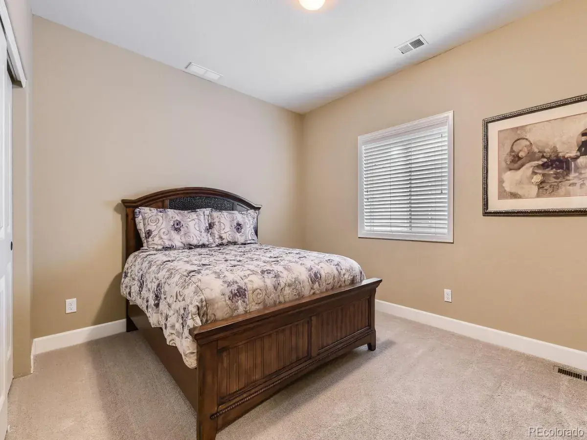 10776 Hillsboro Circle Parker CO 80134 MLS #REC2117984 03102025122102 1200 28