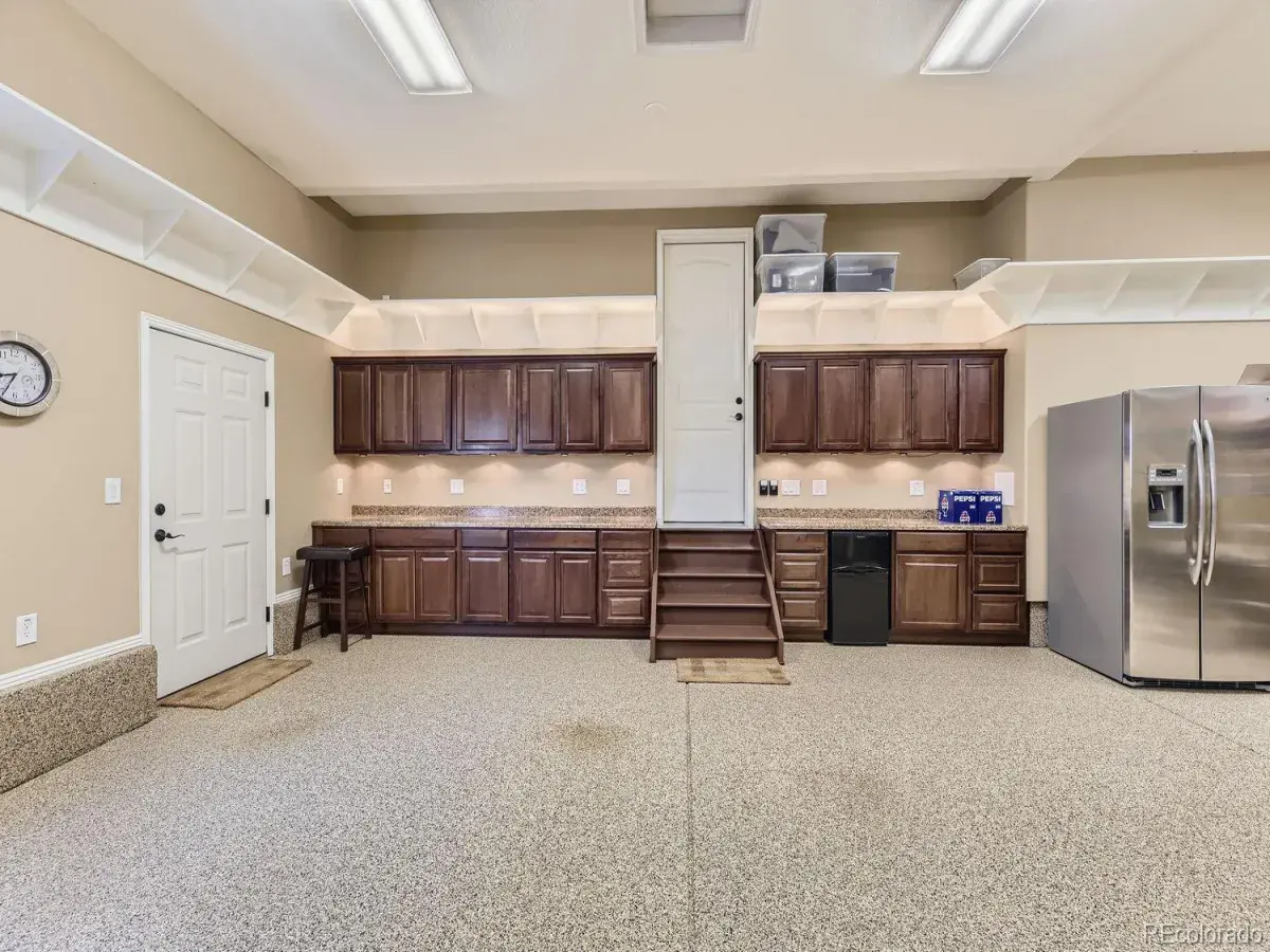 10776 Hillsboro Circle Parker CO 80134 MLS #REC2117984 03102025122102 1200 33