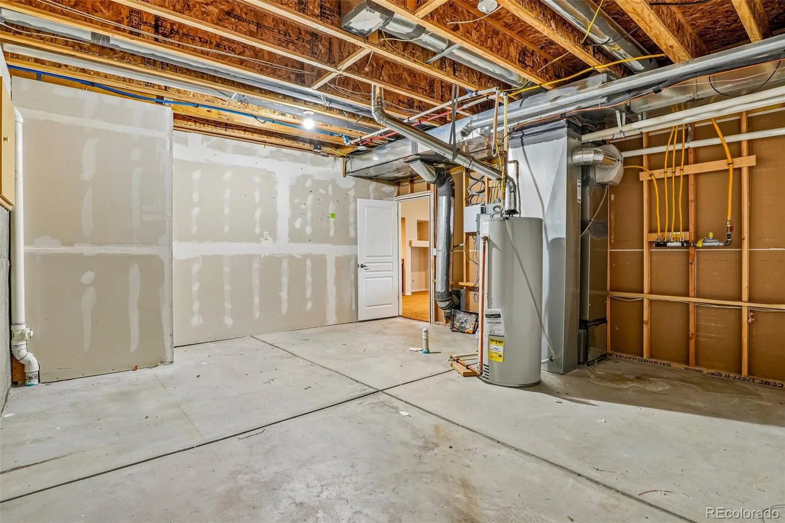 13821 W 87th Drive Arvada CO 80005 | MLS #REC2119314 07222026222028 1600 34