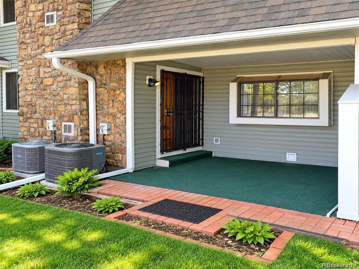 12622 E Warren Drive #C Aurora CO 80014 | MLS #REC2122561 09292026154242 1200 11