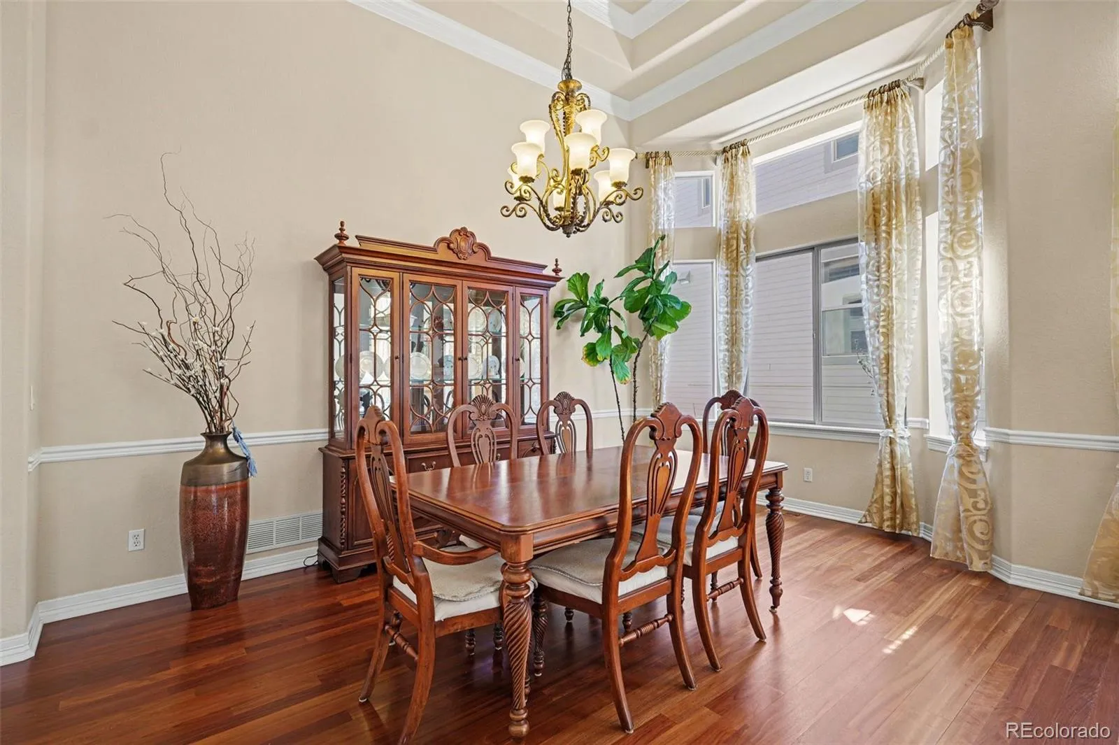 10528 Rivington Court Lone Tree CO 80124 MLS #REC2123433 05242026154010 1600 20