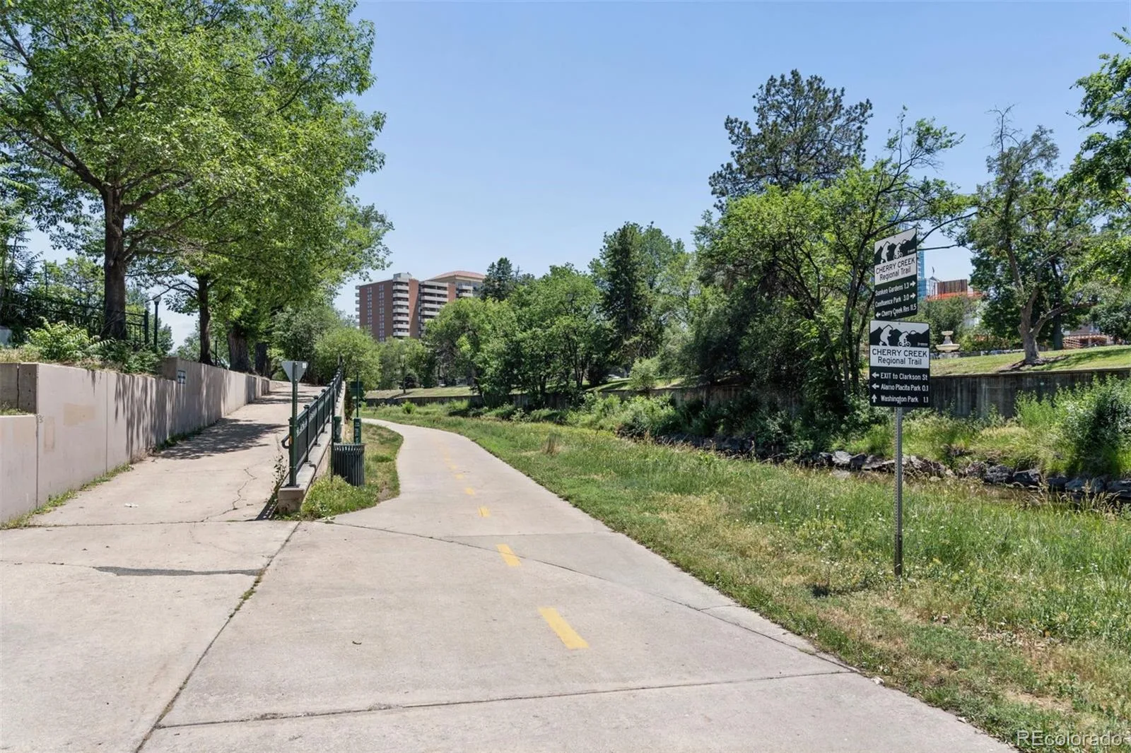 364 N Clarkson Street Denver CO 80218 MLS #REC2123676 06172026162230 1600 32