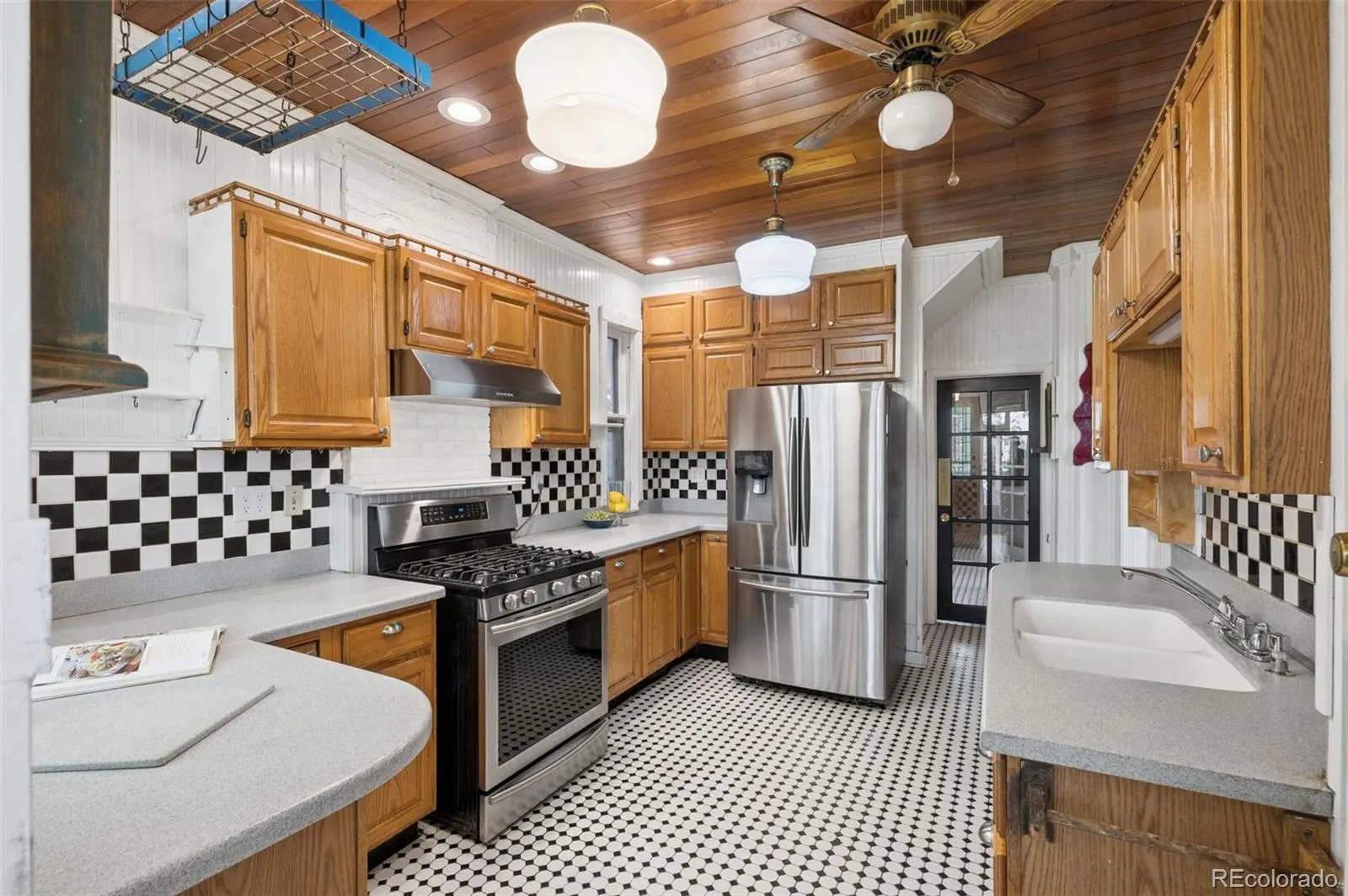 04092026073125 1600 13