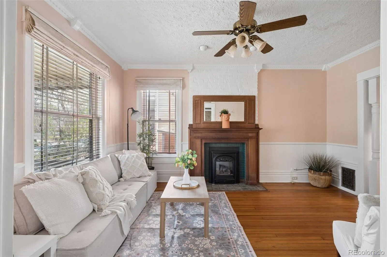 04092026073125 1600 4