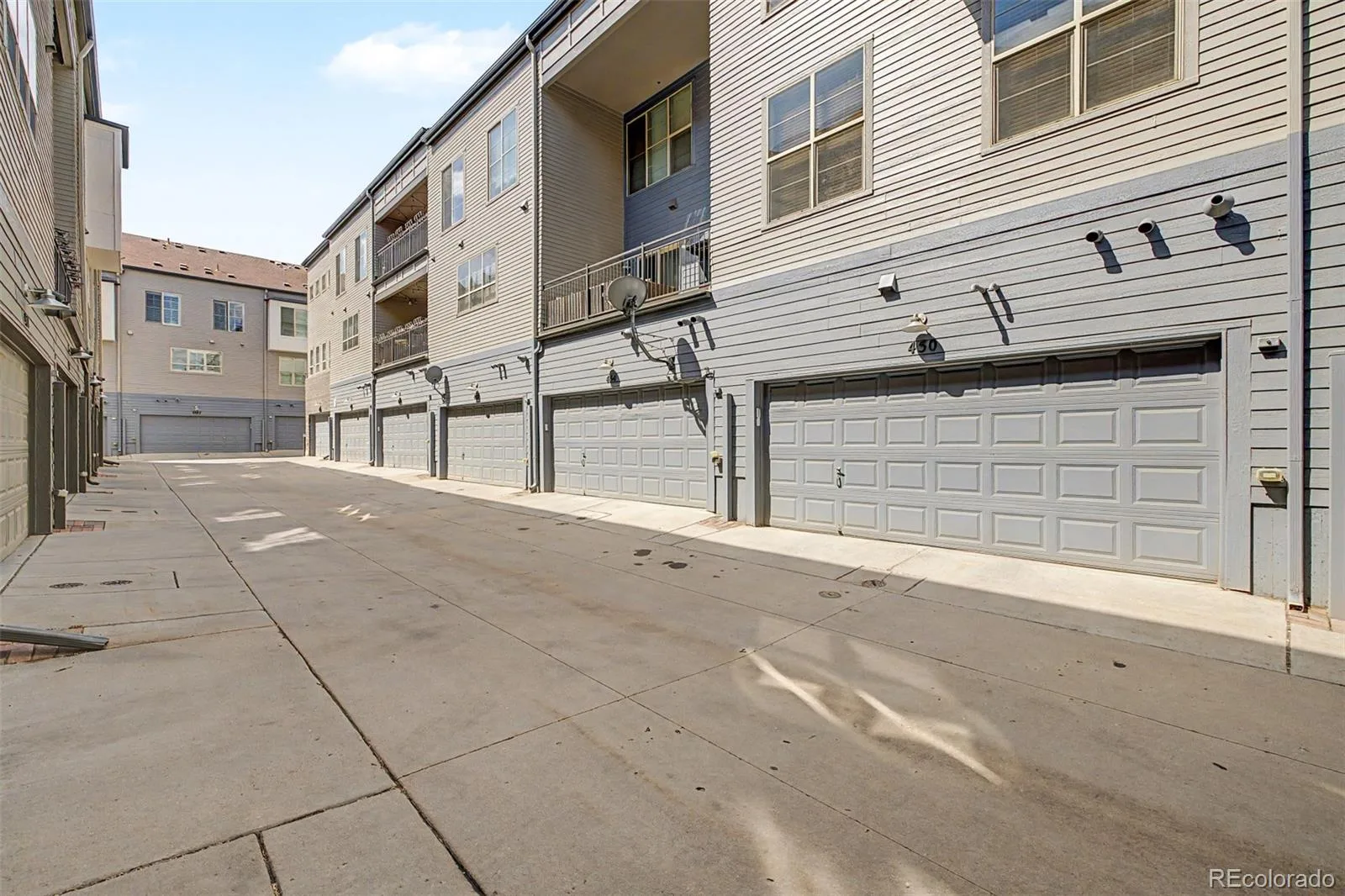 450 S Reed Street Lakewood CO 80226 | MLS #REC2126306 08202026202126 1600 38
