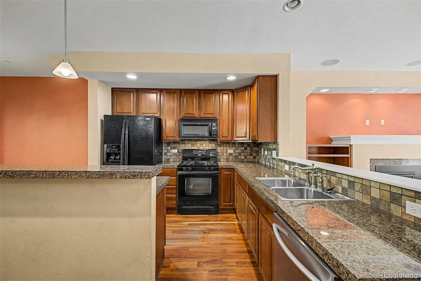 450 S Reed Street Lakewood CO 80226 | MLS #REC2126306 08202026202126 1600 7