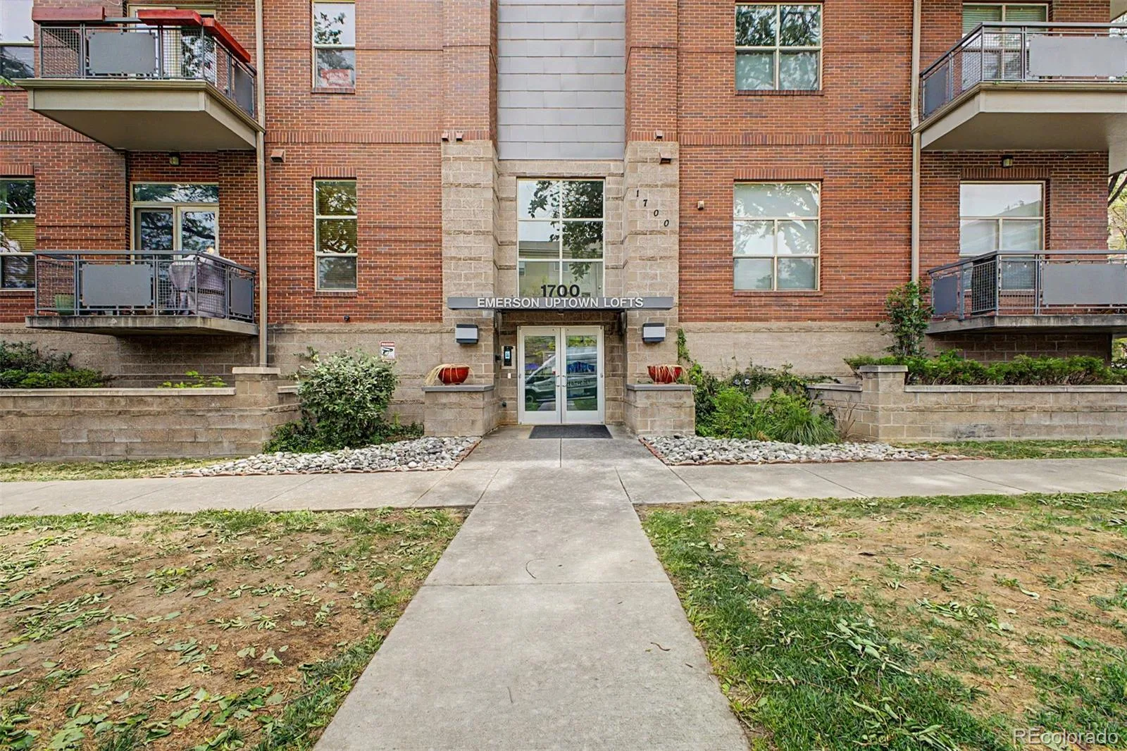 1700 N Emerson Street #205 Denver CO 80218 MLS #REC2127421 06142026220917 1600 29