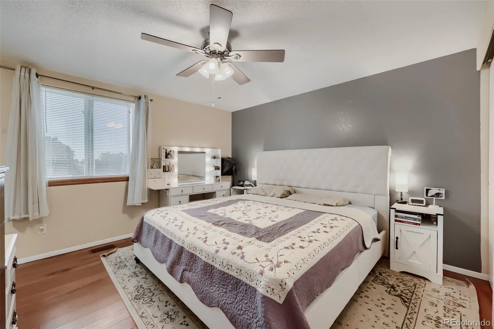944 S Uravan Street Aurora CO 80017 | MLS #REC2127631 08212026173700 1600 11