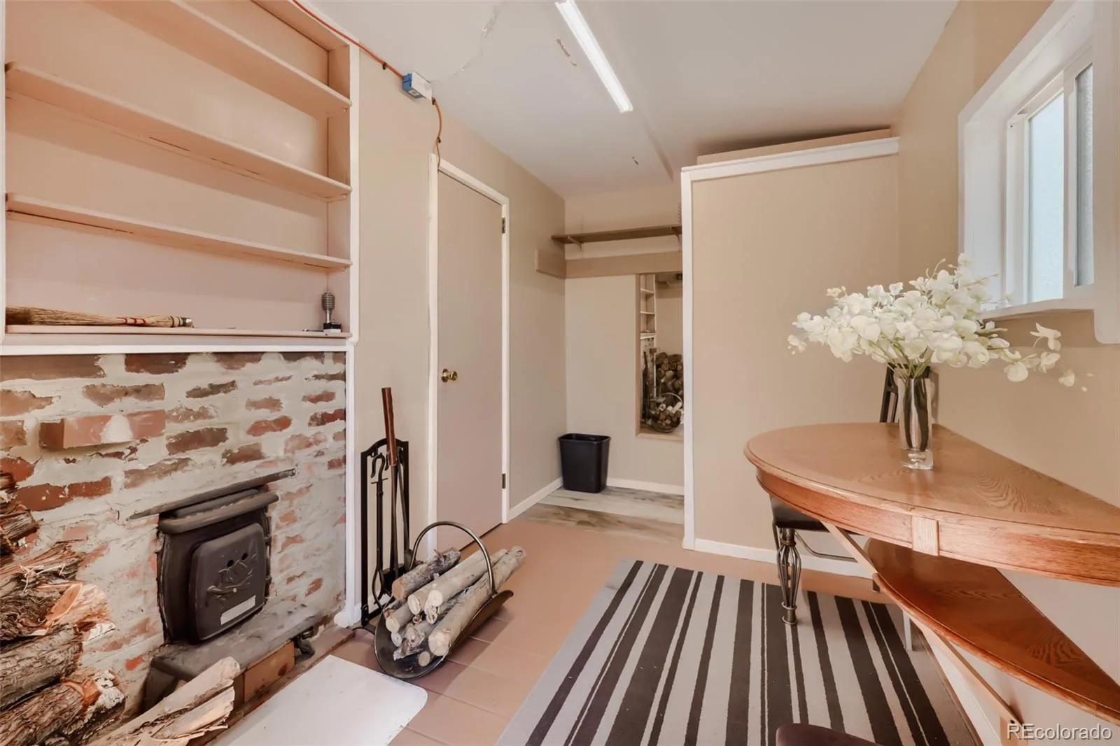 944 S Uravan Street Aurora CO 80017 | MLS #REC2127631 08212026173700 1600 4