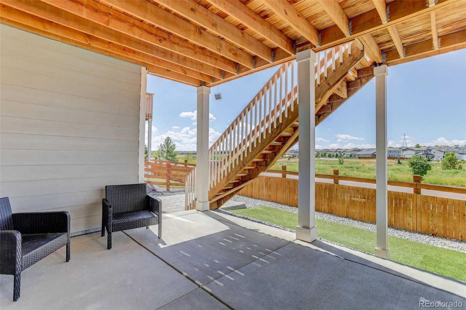 21056 E Radcliff Place Aurora CO 80015 MLS #REC2127644 06192026035227 1600 31