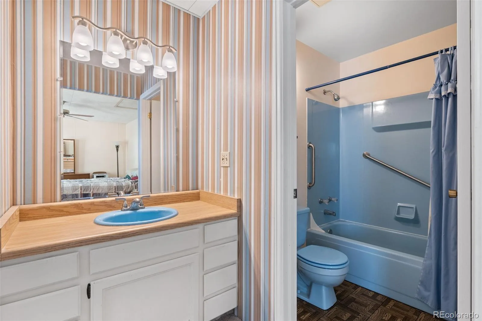 14835 E Caspian Place Aurora CO 80014 | MLS #REC2129637 09232026093108 1600 21