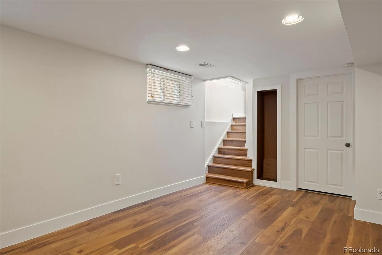 2633 Java Court Denver CO 80211 MLS #REC2132028 05092026031344 1600 34