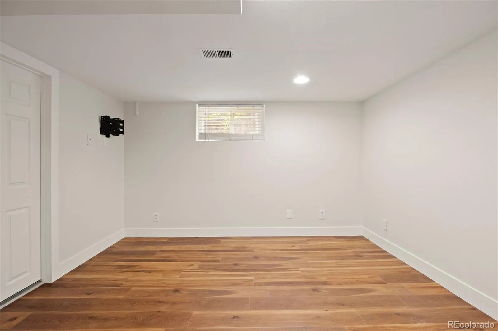2633 Java Court Denver CO 80211 MLS #REC2132028 05092026031344 1600 36
