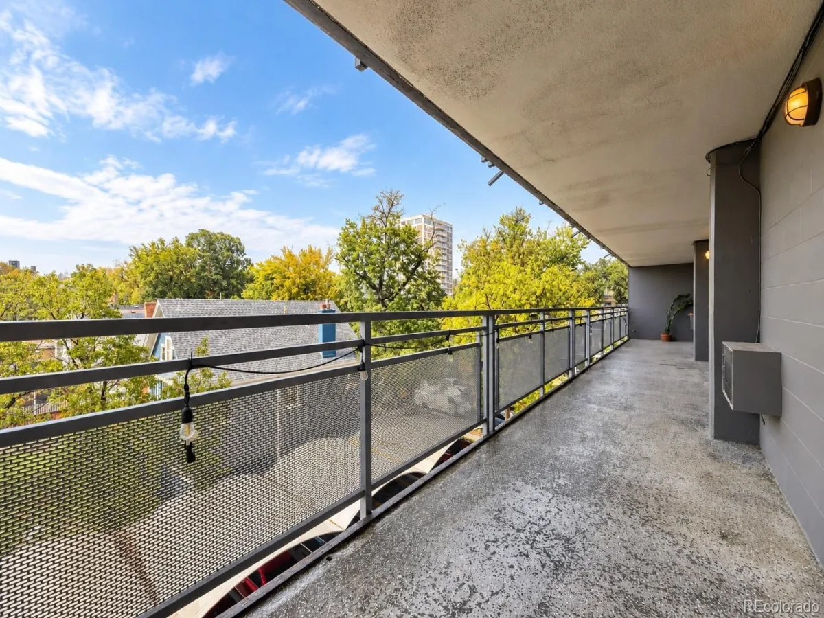 909 N Lafayette Street #403 Denver CO 80218 | MLS #REC2132050 10152026213505 1200 17