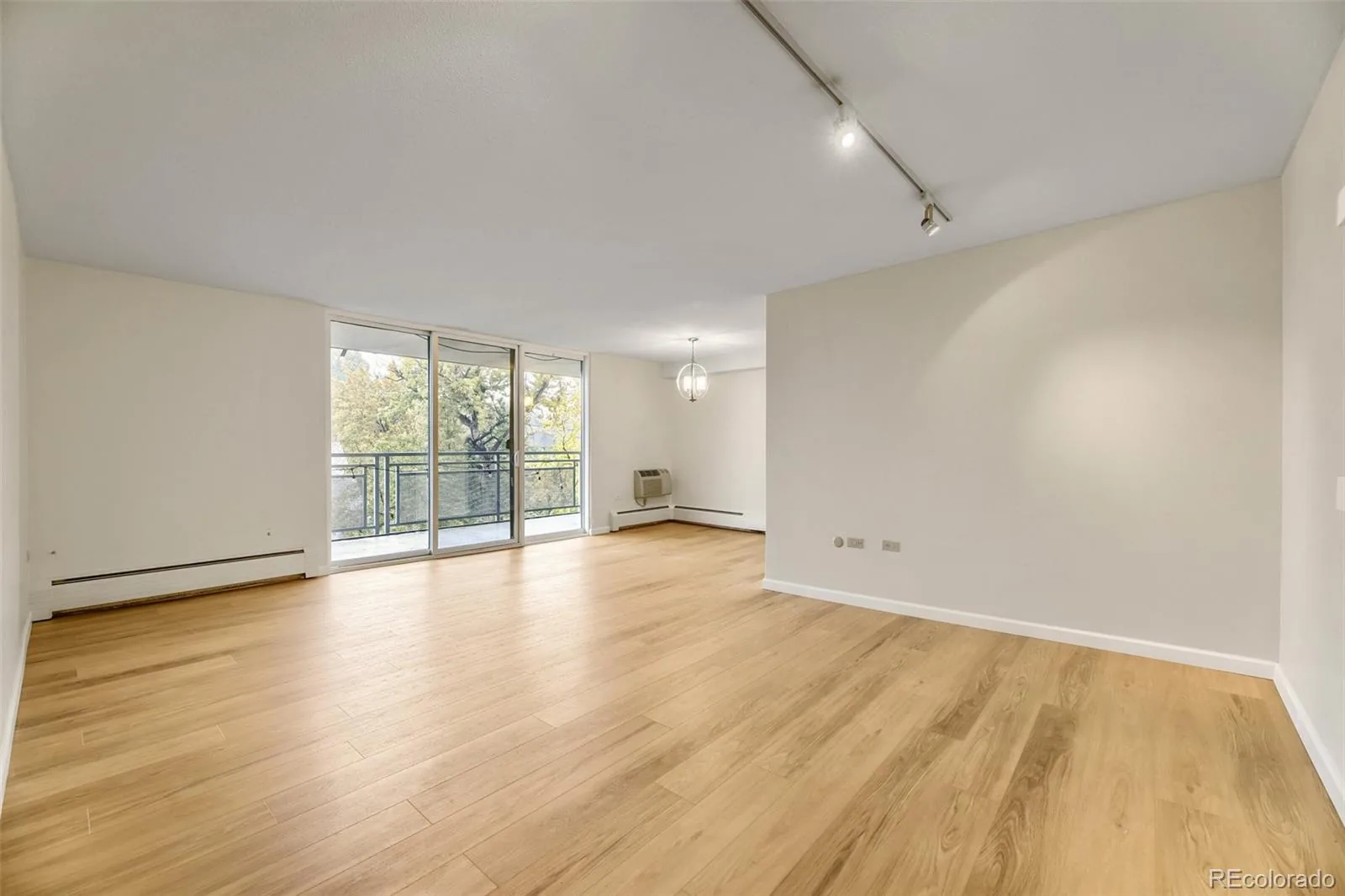 909 N Lafayette Street #403 Denver CO 80218 | MLS #REC2132050 10152026213505 1600 1