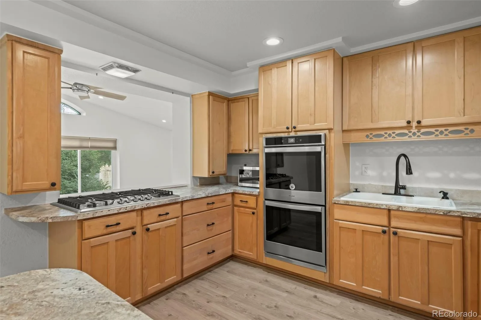 2351 S Garland Court Lakewood CO 80227 MLS #REC2134145 06252026220849 1600 13