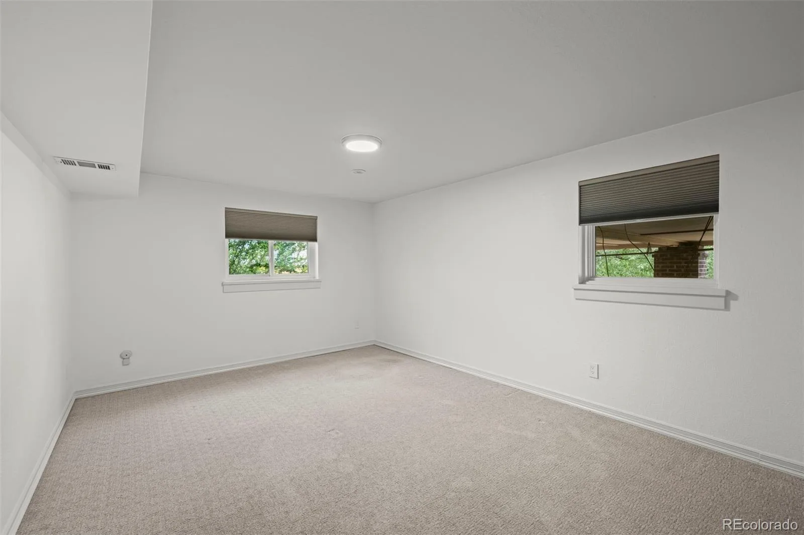 2351 S Garland Court Lakewood CO 80227 MLS #REC2134145 06252026220849 1600 27