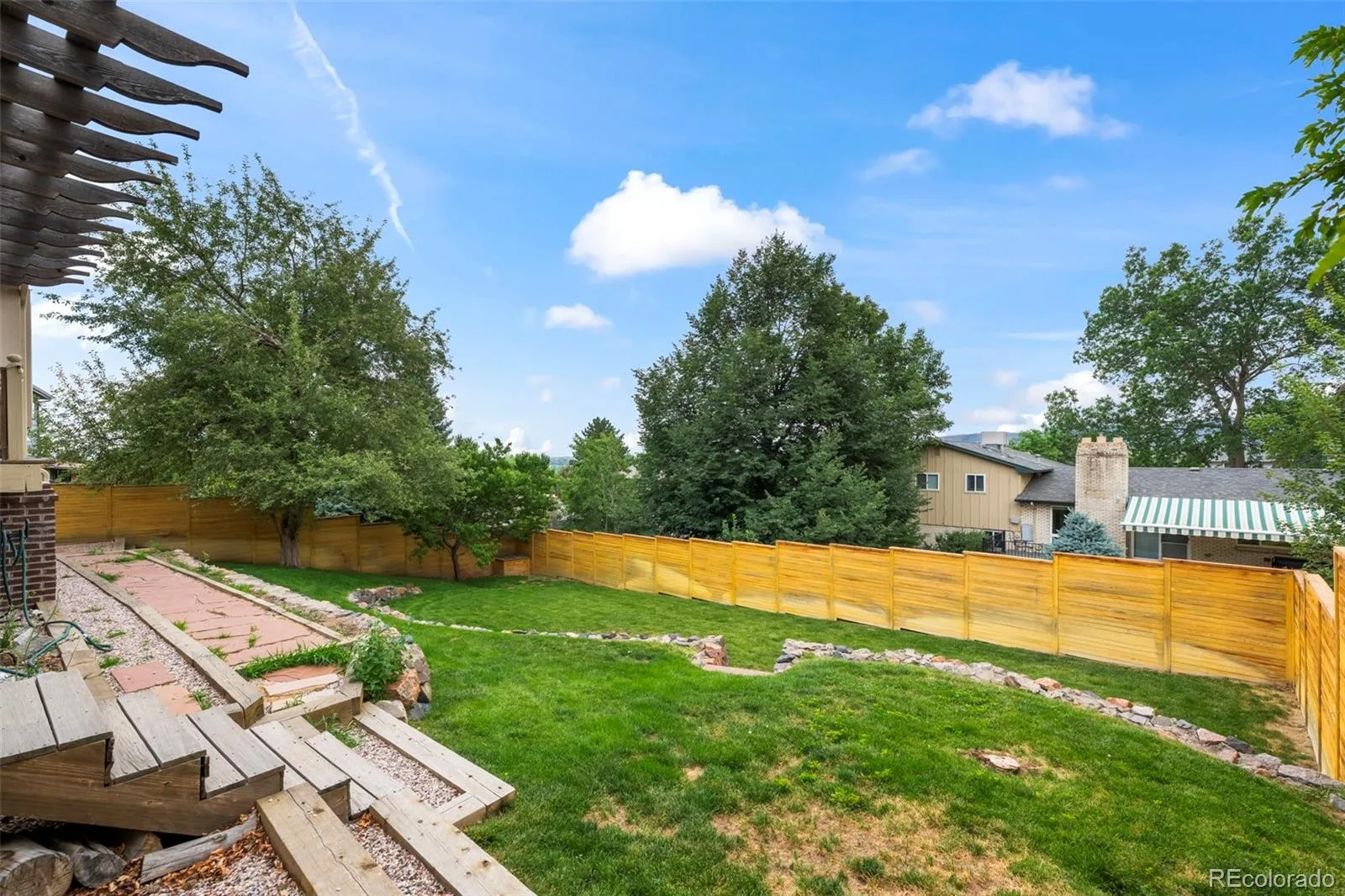 2351 S Garland Court Lakewood CO 80227 MLS #REC2134145 06252026220849 1600 31