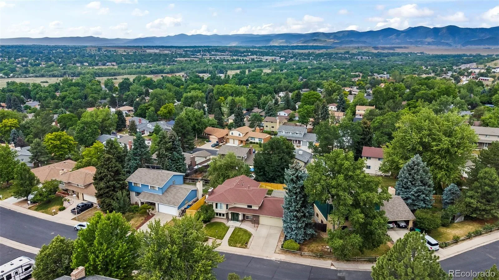 2351 S Garland Court Lakewood CO 80227 MLS #REC2134145 06252026220849 1600 36