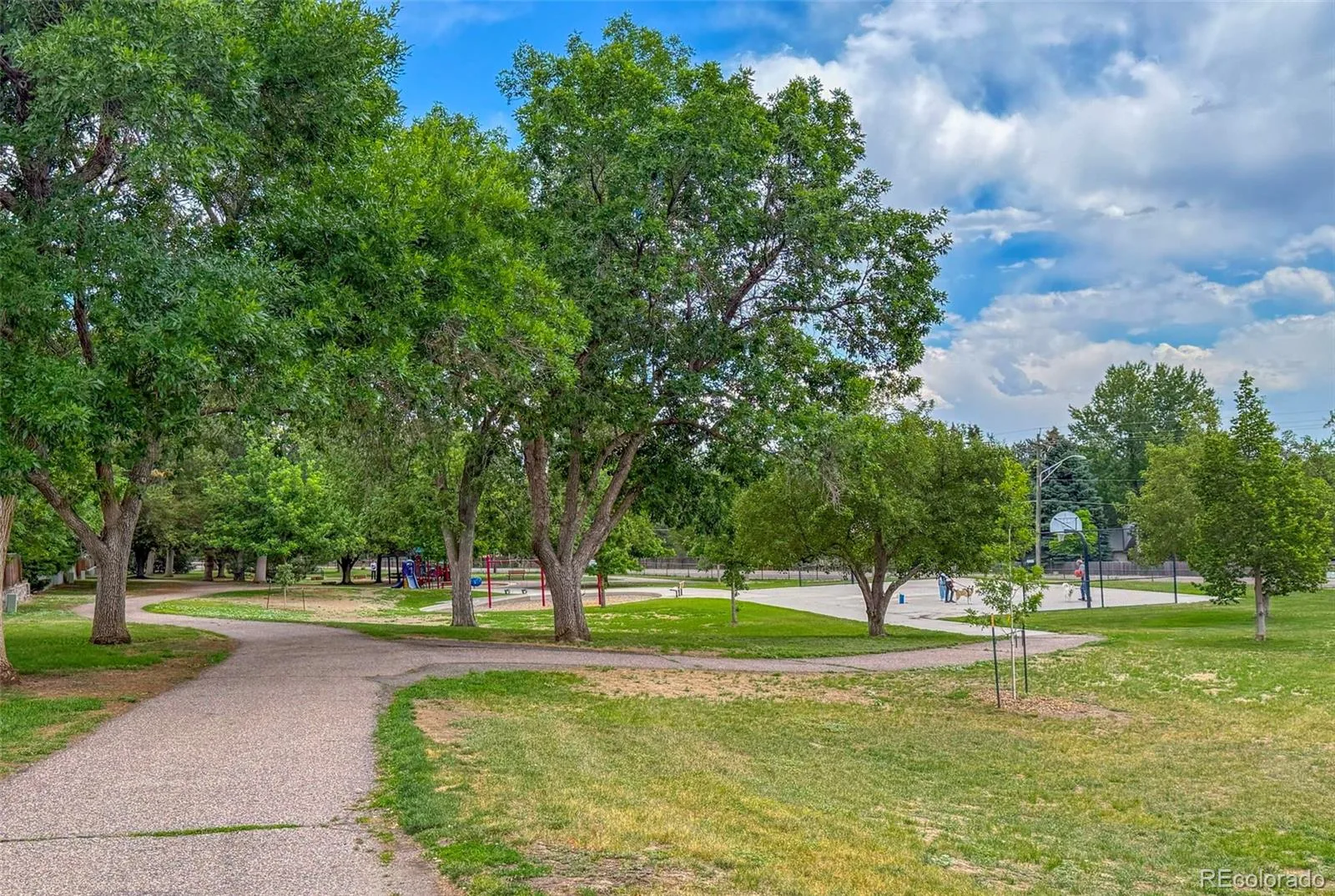 2351 S Garland Court Lakewood CO 80227 MLS #REC2134145 06252026220849 1600 42