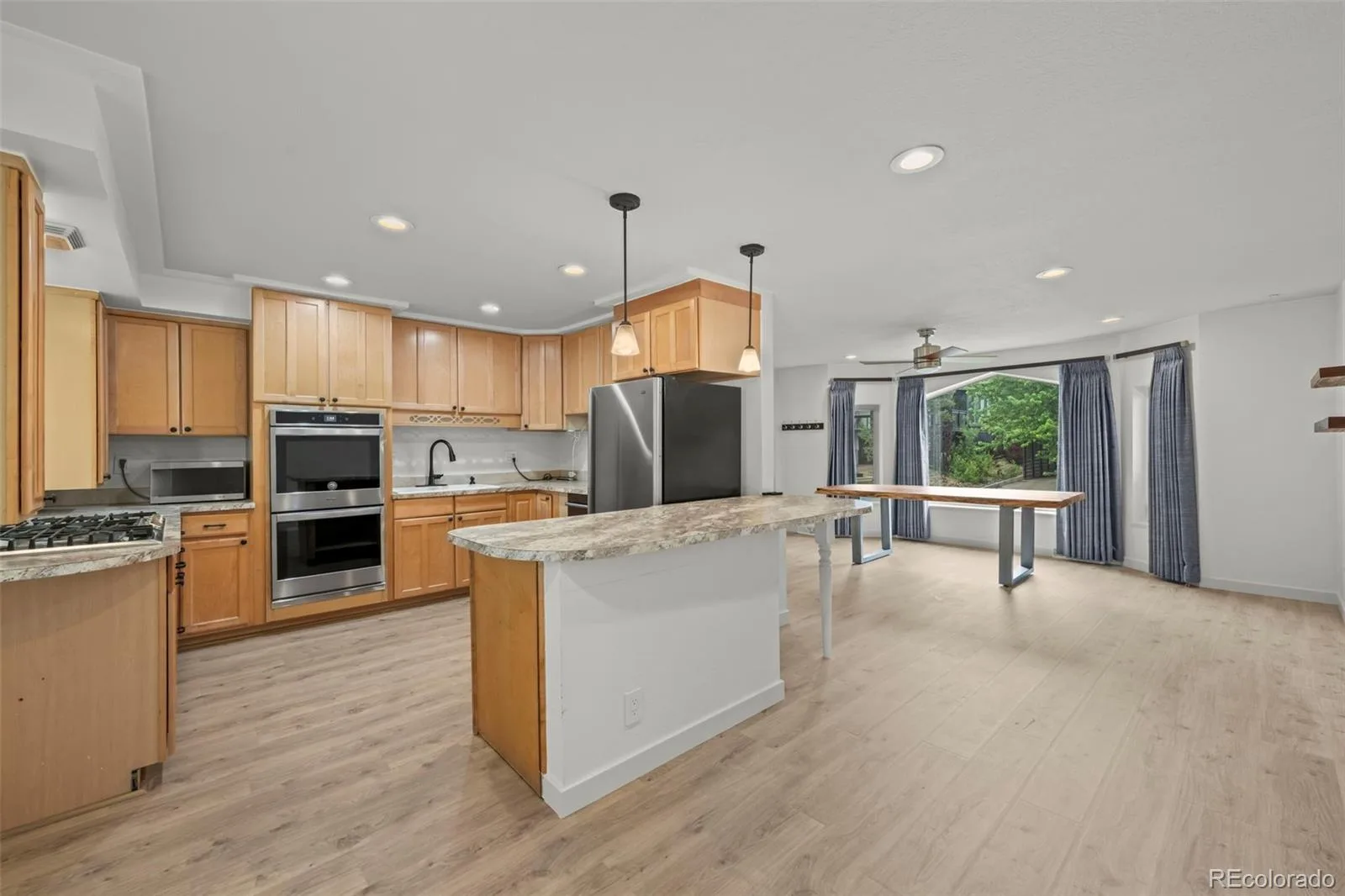 2351 S Garland Court Lakewood CO 80227 MLS #REC2134145 06252026220849 1600 9
