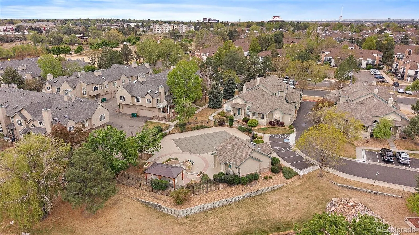 9915 E Hawaii Place Aurora CO 80247 MLS #REC2134562 05022026051044 1600 28
