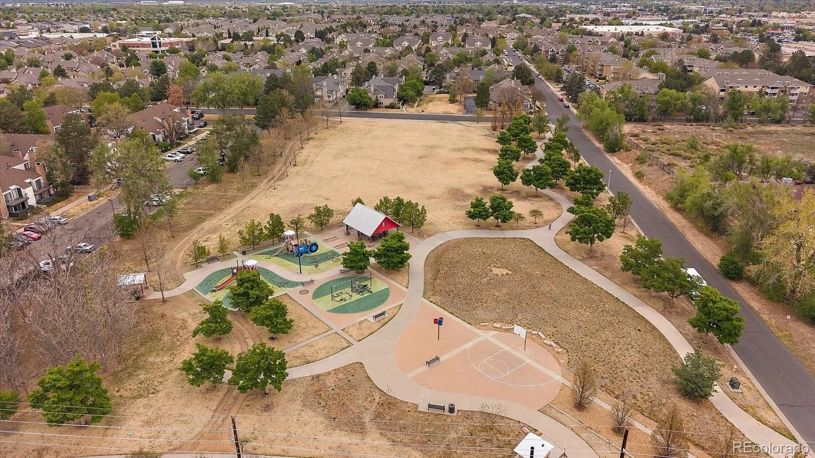 9915 E Hawaii Place Aurora CO 80247 MLS #REC2134562 05022026051044 1600 29
