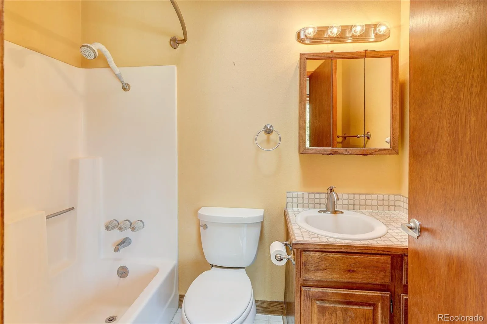 6482 S Valley Drive Morrison CO 80465 | MLS #REC2136269 07172026182605 1600 24