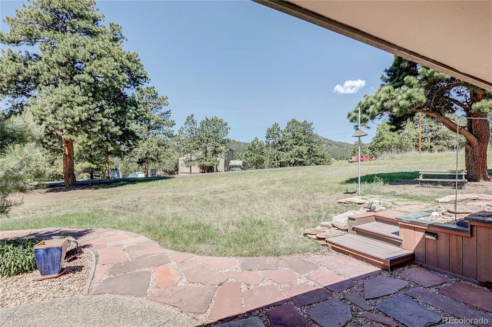 6482 S Valley Drive Morrison CO 80465 | MLS #REC2136269 07172026182605 1600 31