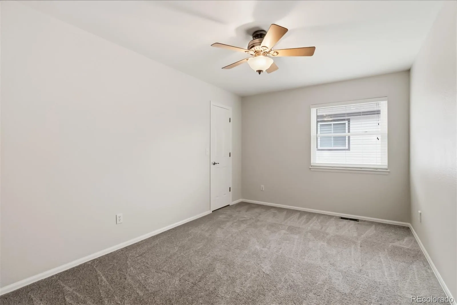 7356 Rattlesnake Drive Lone Tree CO 80124 MLS #REC2136949 06092026071646 1600 27