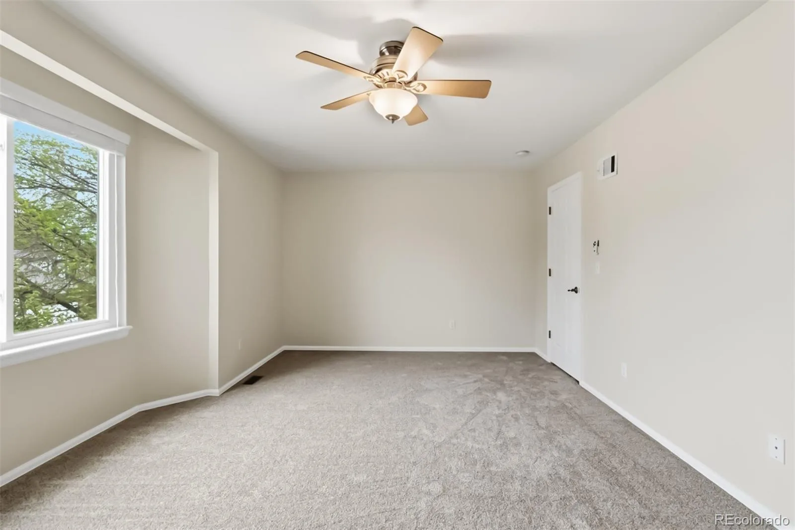 7356 Rattlesnake Drive Lone Tree CO 80124 MLS #REC2136949 06092026071646 1600 31