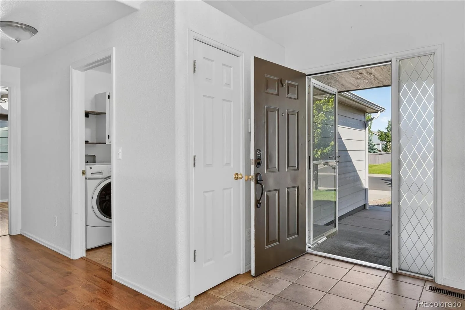 12614 Prince Creek Drive Parker CO 80134 | MLS #REC2138946 08262026161720 1600 10
