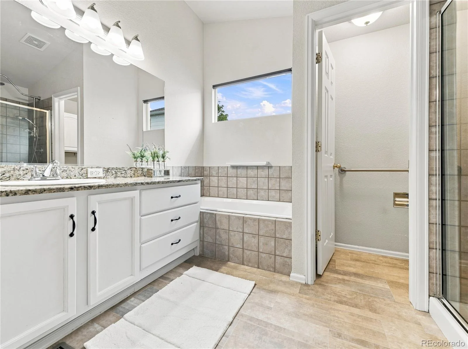 12614 Prince Creek Drive Parker CO 80134 | MLS #REC2138946 08262026161720 1600 18