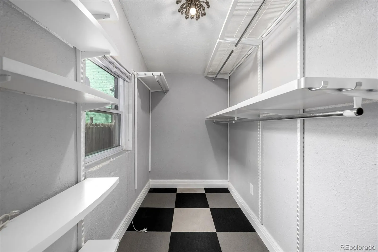 04102026165547 1600 17