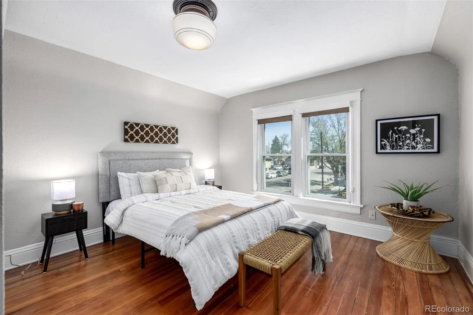 04102026165547 1600 18