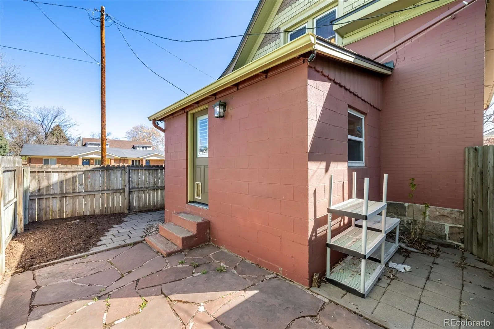 04102026165547 1600 27