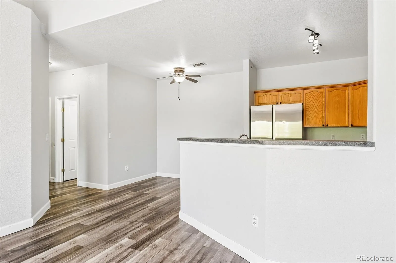 7388 S Alkire Street #305 Littleton CO 80127 | MLS #REC2140980 06032026221625 1600 18