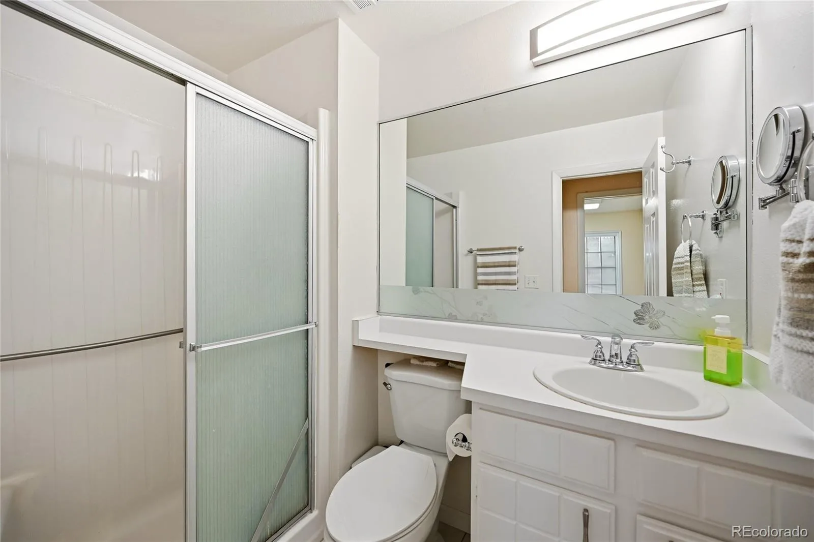 2858 S Vaughn Way Aurora CO 80014 MLS #REC2141729 05302026203835 1600 17