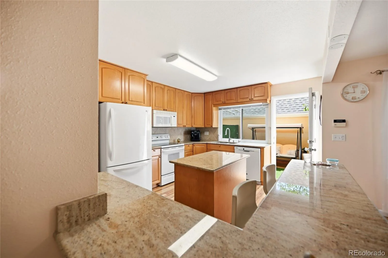 2858 S Vaughn Way Aurora CO 80014 MLS #REC2141729 05302026203835 1600 5