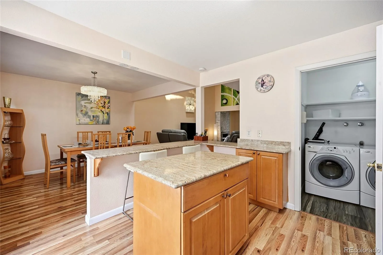 2858 S Vaughn Way Aurora CO 80014 MLS #REC2141729 05302026203835 1600 9
