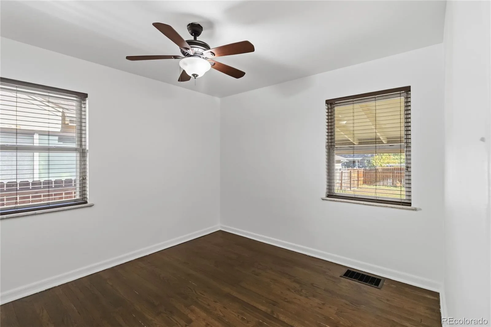 2670 Ivanhoe Street Denver CO 80207 | MLS #REC2143116 10122026195242 1600 12