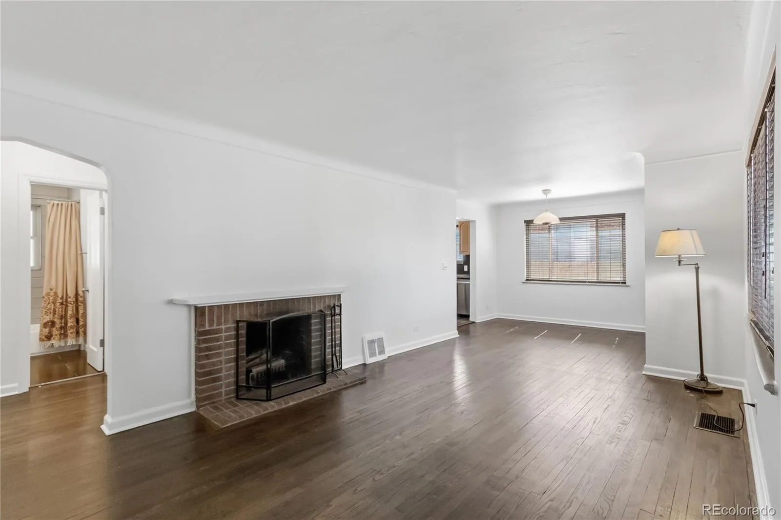 2670 Ivanhoe Street Denver CO 80207 | MLS #REC2143116 10122026195242 1600 5