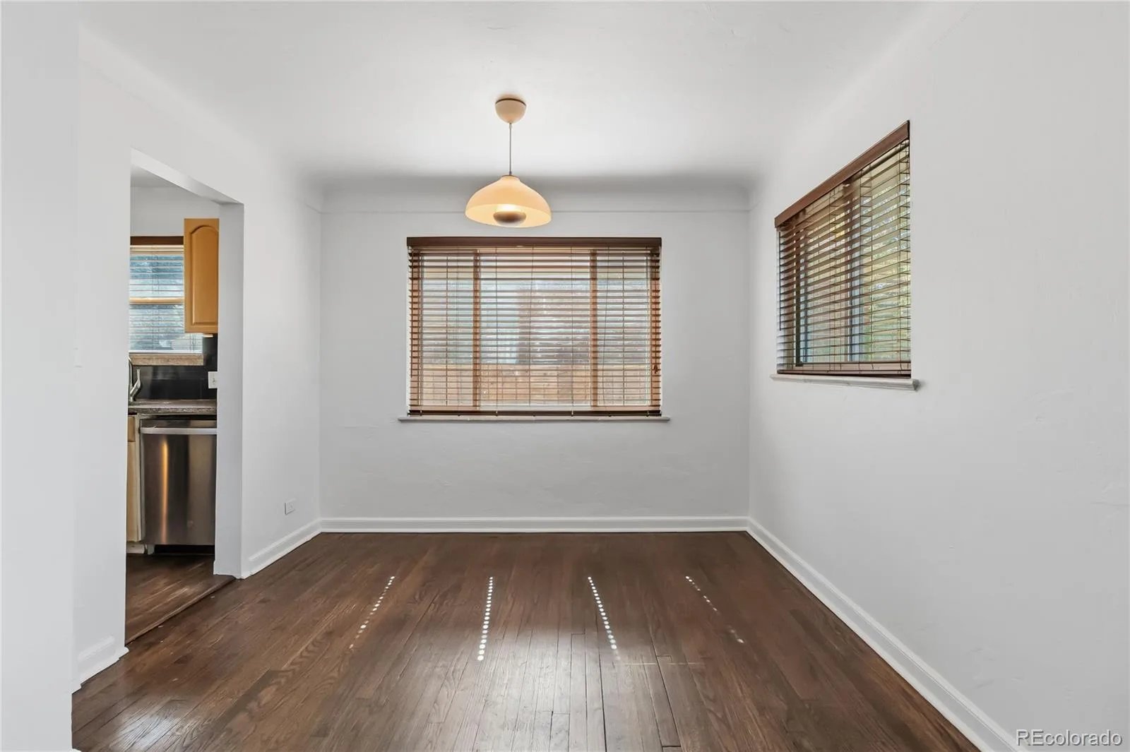 2670 Ivanhoe Street Denver CO 80207 | MLS #REC2143116 10122026195242 1600 7