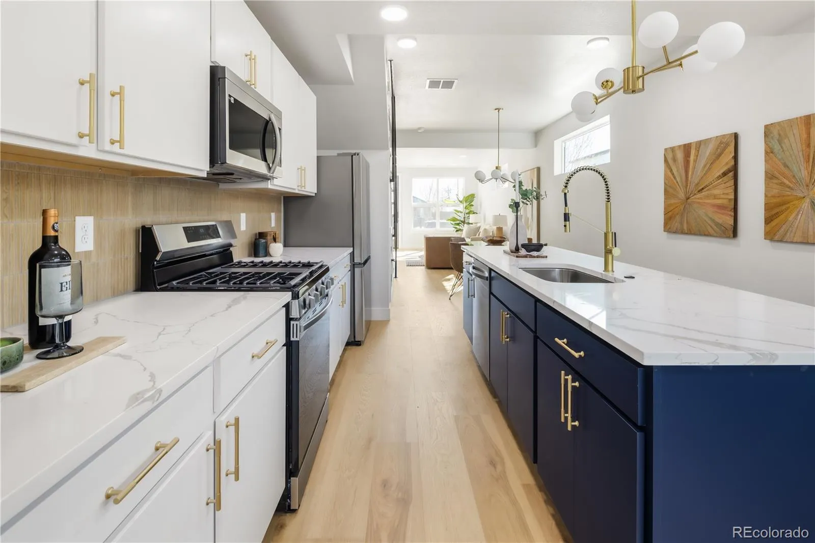 04152026172309 1600 16