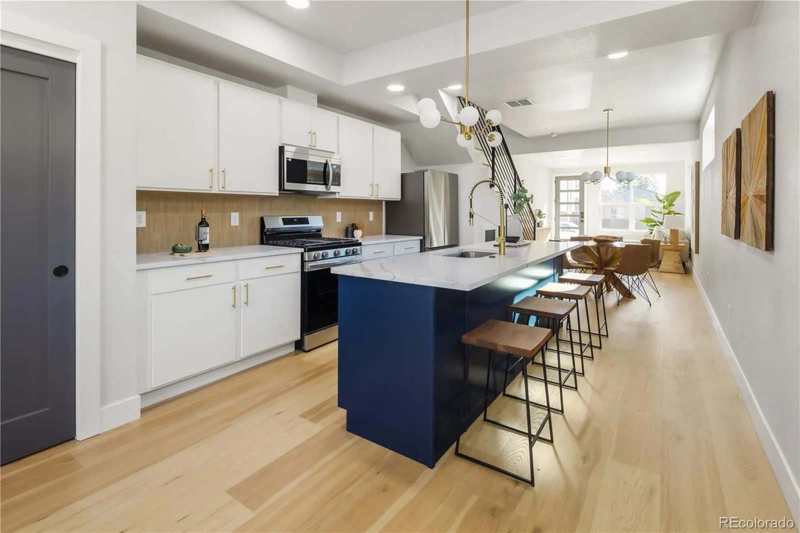 04152026172309 1600 17