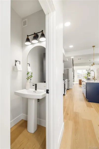 04152026172309 800 20